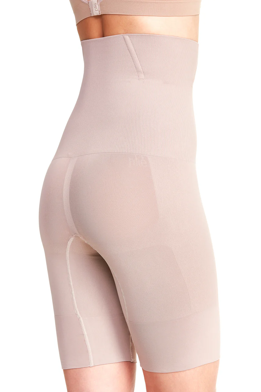 Control Skin High Waist Medium Shorts - Image 8